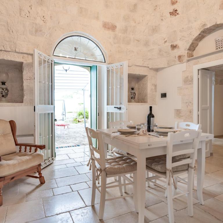 Trullo Suite in Masseria - Appartamento Deluxe con 2 Camere da Letto e Vista Giardino - 10