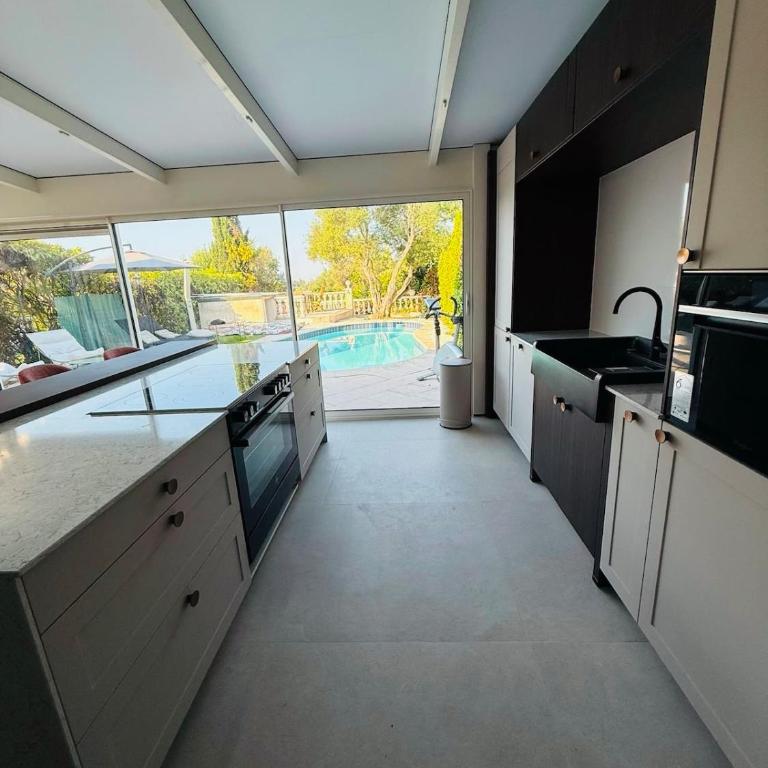 La Maison du Bonheur - private pool and sea view - Villa 3 Chambres - 36