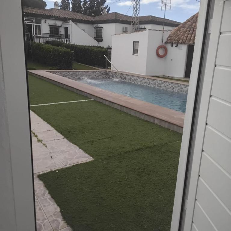 Alojamiento el Chaparro Barbate junto a la venta el loro - Estudio con vistas a la piscina - 4