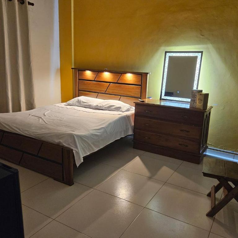 Habitacion en Suite Taxi aeropuertario - Double Room with Private Bathroom - 1