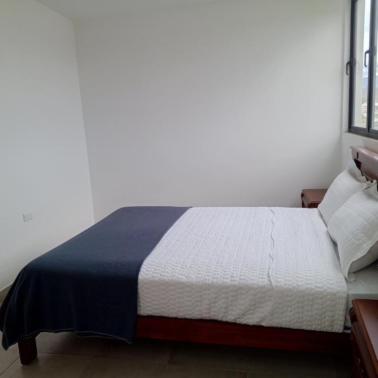 Apartamentos Latacunga - Apartamento de 1 dormitorio - 2
