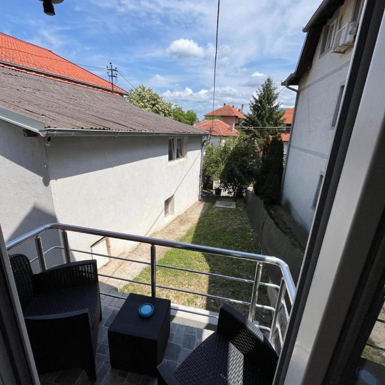 Studio Apartmani Milanovic - Deluks Dvokrevetni Studio sa Bračnim Krevetom - 5