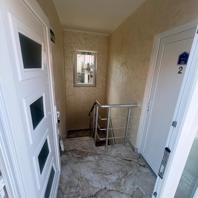 Studio Apartmani Milanovic - Deluks Dvokrevetni Studio sa Bračnim Krevetom - 6