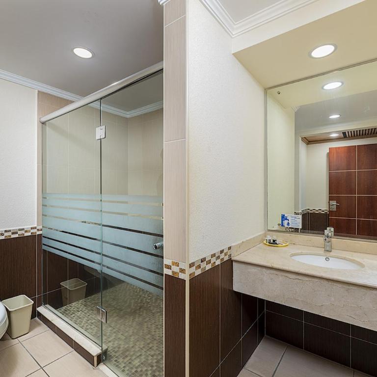 Hotel & Villas Panamá - Habitación Estándar - 13