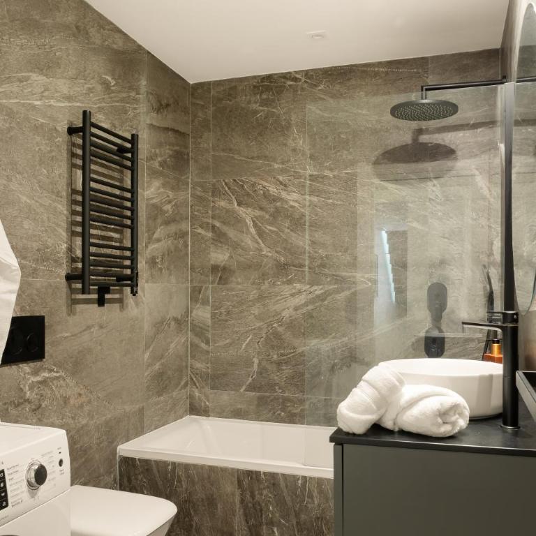 Marbella Sky Penthouse - Private Rooftop Pool - Apartamento - 20