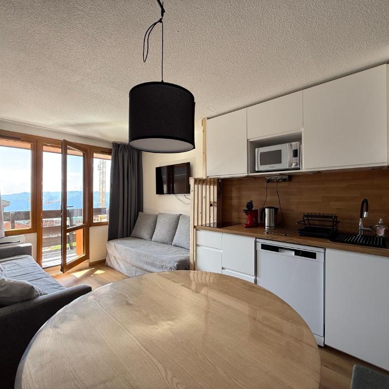 L'ecrin des alpages Belle Plagne,T2 pour 5 personnes, skis aux pieds - Location dimanche au dimanche - One-Bedroom Apartment - 3