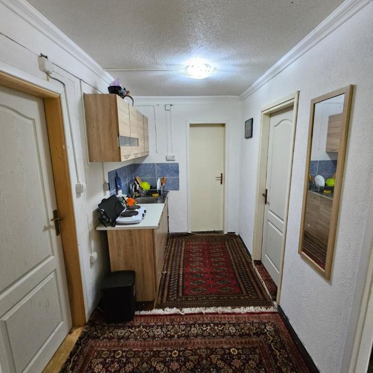 Sawyer's Lodge - Apartment - 14