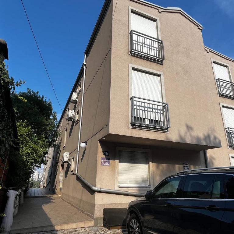 Modern Cozy Studio Apartment - Quiet and Fully Equipped - One-Bedroom Apartment - 5
