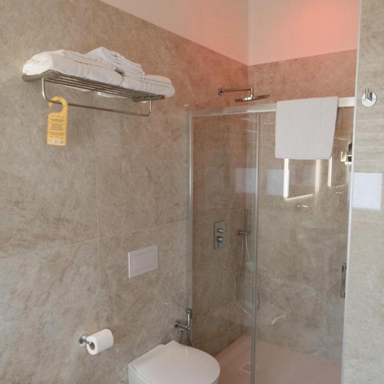 CDA Guest Rooms-Near Toledo & Historic Centre - Camera Deluxe - 6