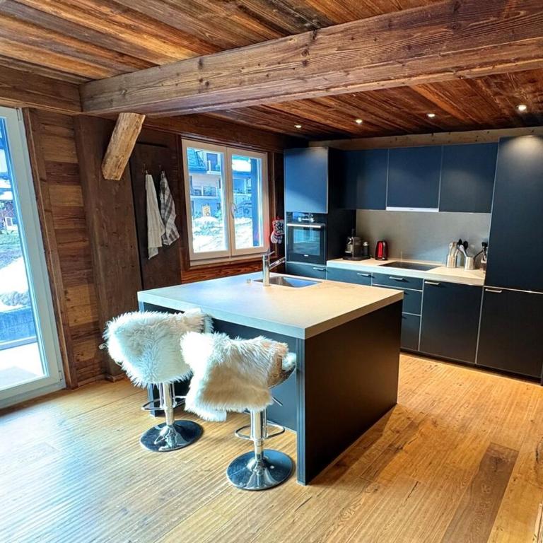 Alpine Chic Escape with Spa & Panoramic Views - Casa de 3 dormitorios - 7