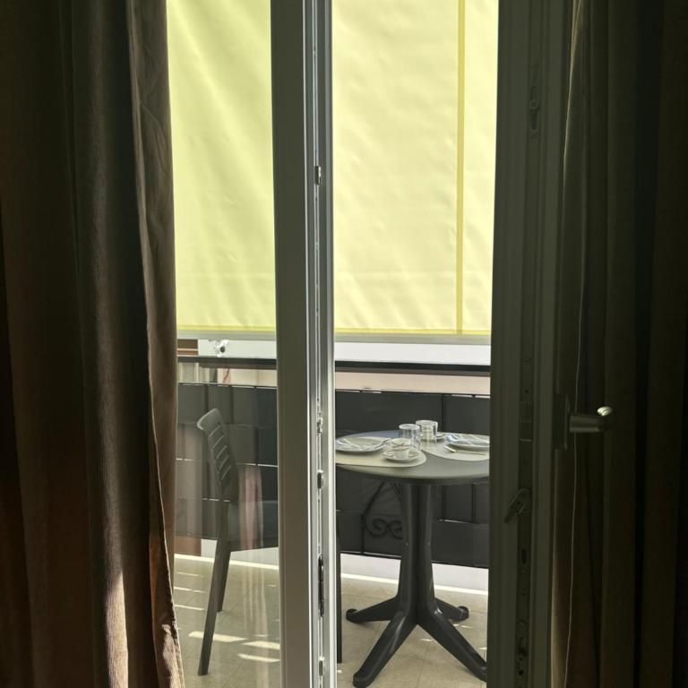 SaVì Accomodation - Camera Matrimoniale Deluxe con Balcone - 2