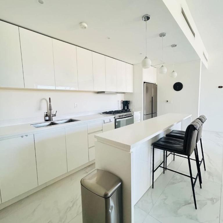 Best Location in Cabo 3BR Condo Walk to Everything - Apartamento - 48