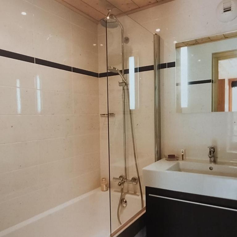 GastHaus Tiotrag Easy Access & Private Parking - Appartement Supérieur - 3