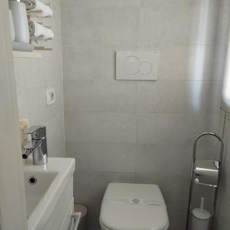 Residenza Cuore di Arco - One-Bedroom Apartment - 11