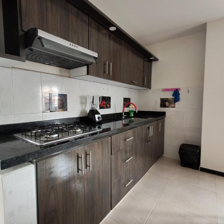 Tranquilo e iluminado apartamento - Desayuno incluido y Parqueadero Moto - Apartamento de 2 dormitorios - 20