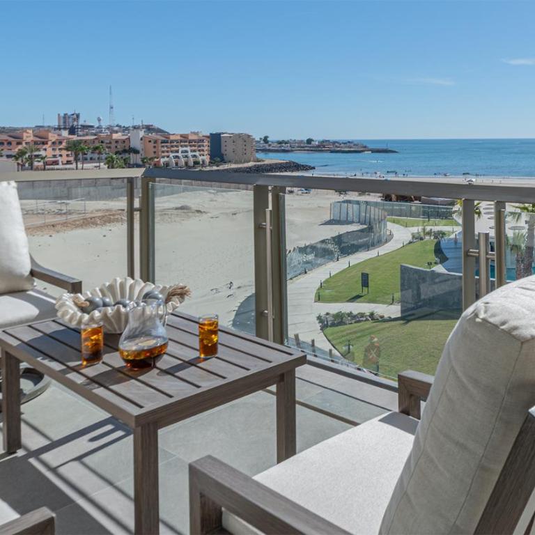 Experience the Newest 3BR/3BA Gem on Sandy Beach - Casa - 18