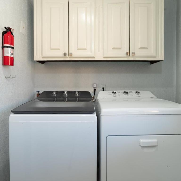 Enjoy This Beautiful 2BR/2BA Condo by the Beach at the Sonoran Spa Resort - Casa - 22