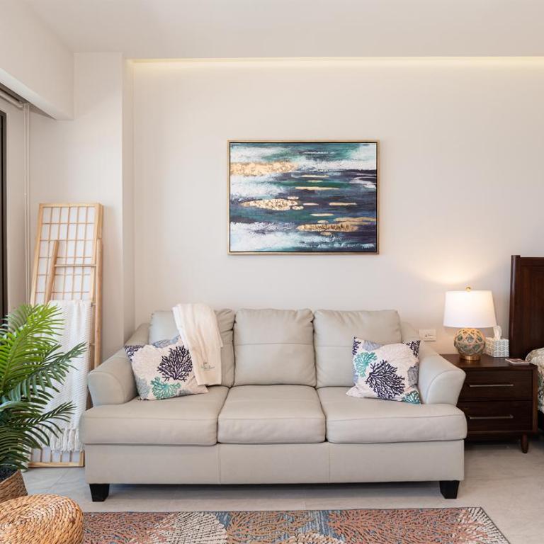 One 1403B: Beachfront Bliss Studio in Sandy Beach - Casa - 5