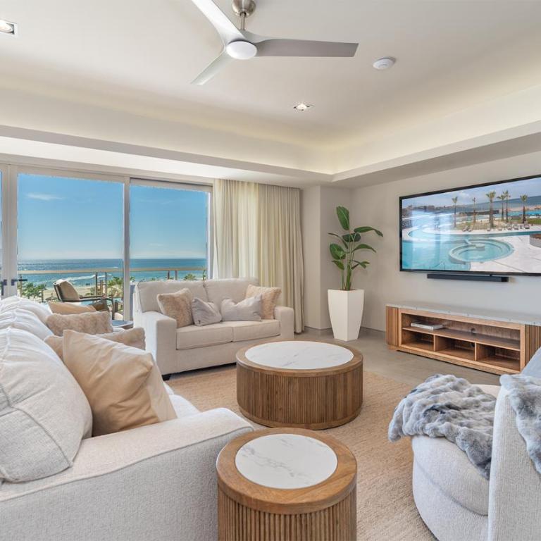 Beachfront Paradise 4BR/4BA Elegant Condo with Breathtaking Views - Casa - 9