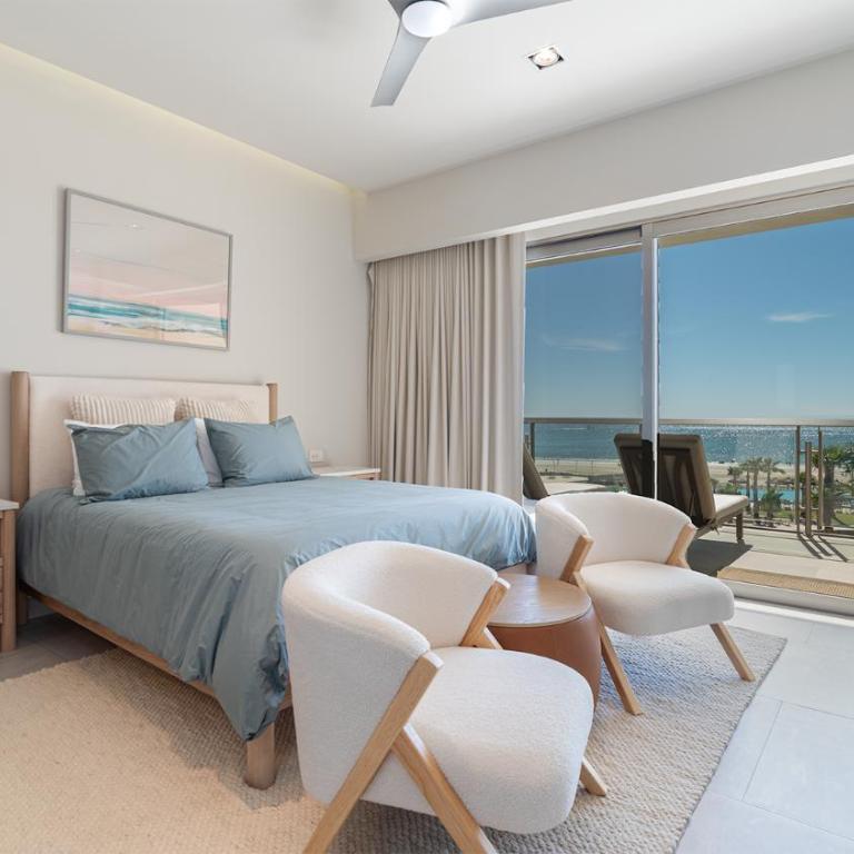 Beachfront Paradise 4BR/4BA Elegant Condo with Breathtaking Views - Casa - 11