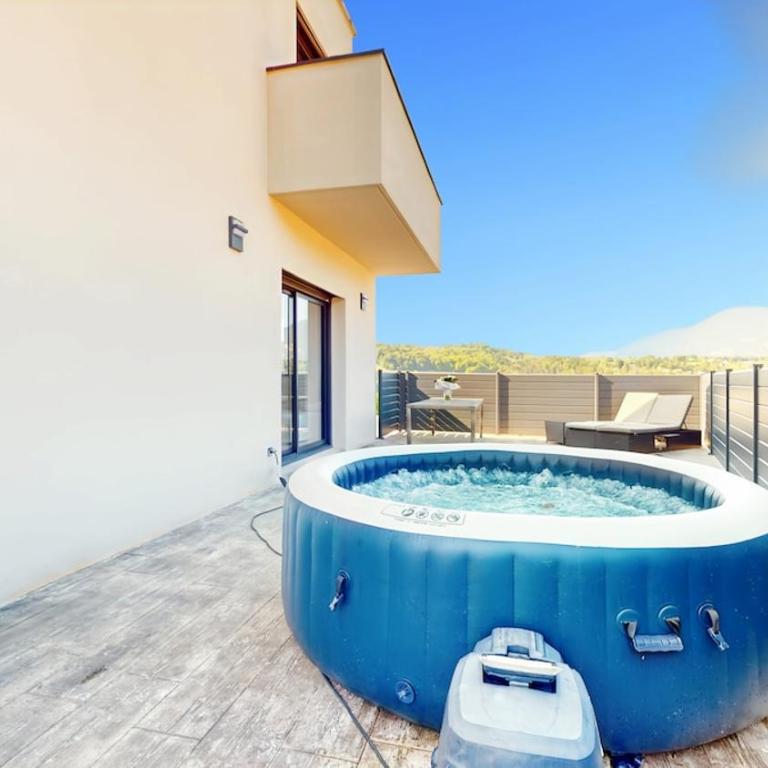 La Villa Évasion Lake View Spa Jacuzzi Fitness - Villa - 38