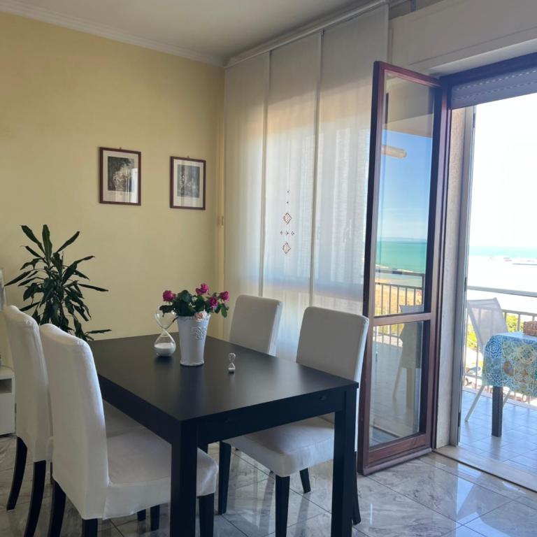 Casa Ada - Two-Bedroom Standard Apartment - 1