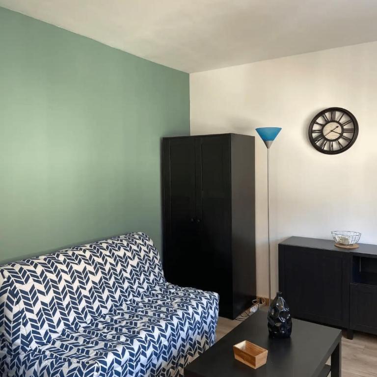 Studio pratique pour des vacances agréables - Studio - 2