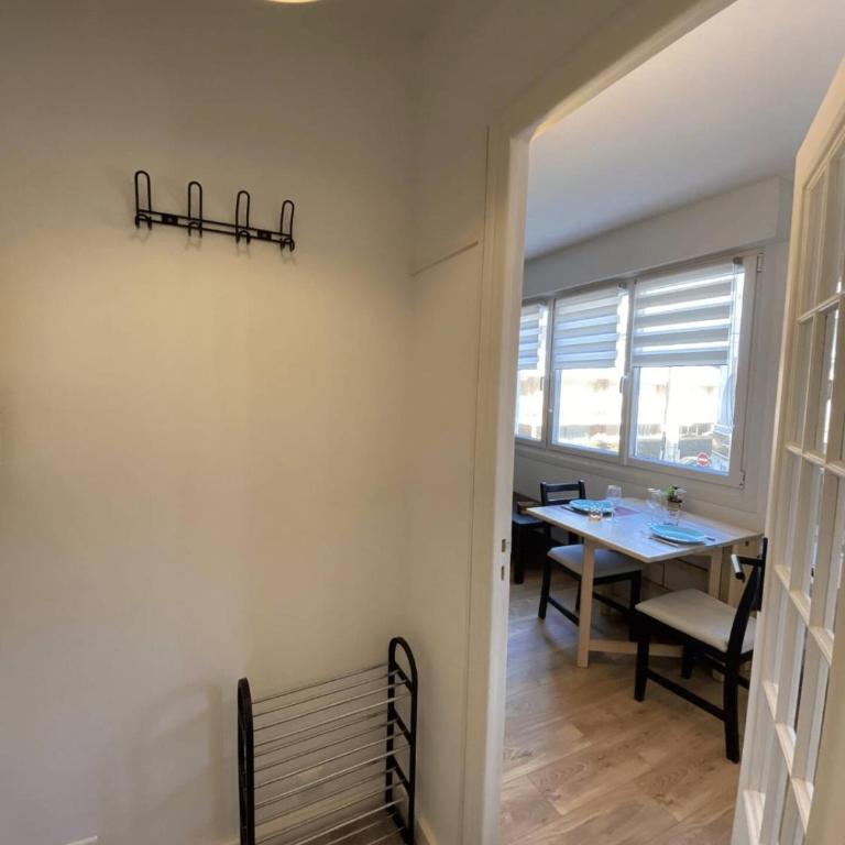 Studio pratique pour des vacances agréables - Studio - 6