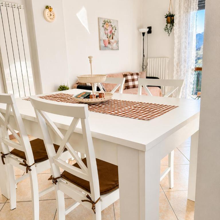 Little house Lezzeno - Casa con 2 Camere da Letto e Vista Lago - 11