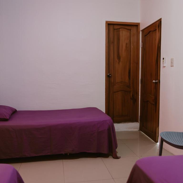 Pelican Home Galapagos - Habitación Cuádruple Estándar - 5