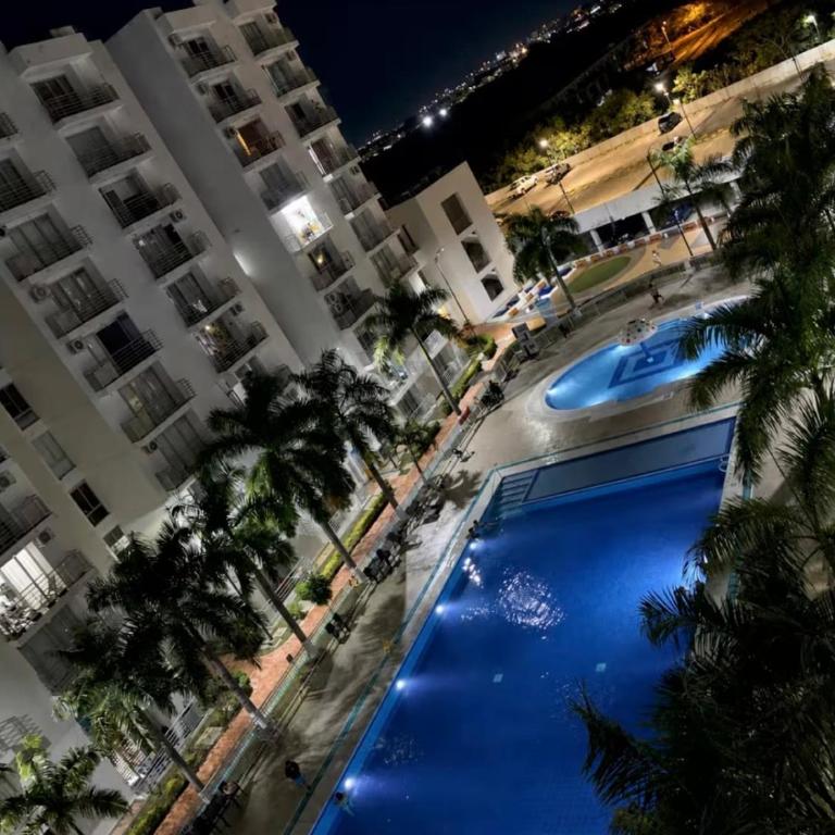 Lindo Apartamento completo, piscinas, BBQ y terraza - Apartamento de 2 dormitorios - 1