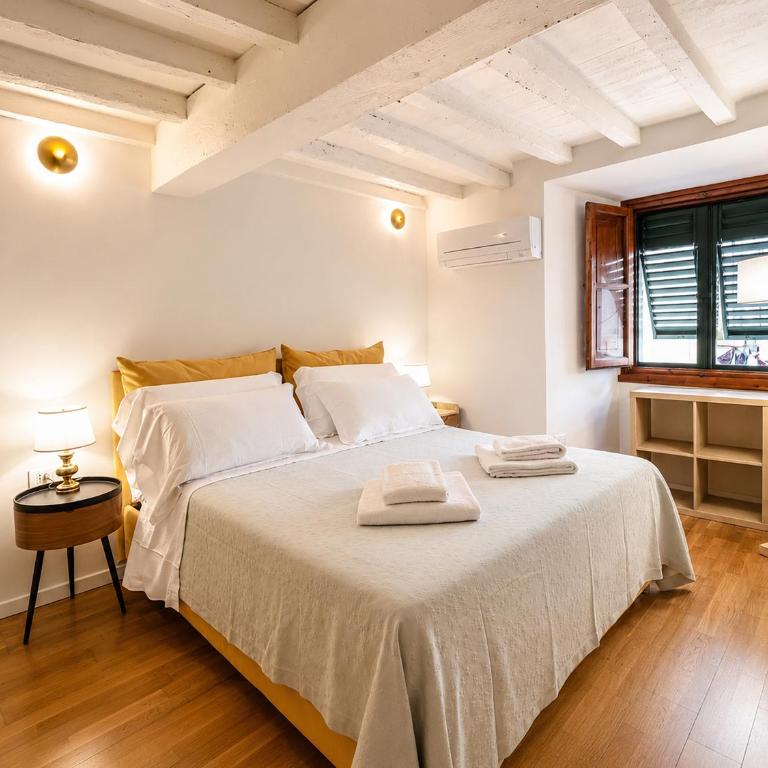Guicciardini 28 - Three-Bedroom Apartment - 24