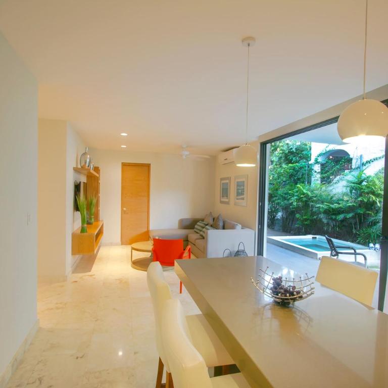 Prime location near 5th Avenue & beach - Apartment - 2