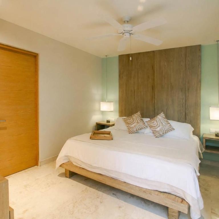 Prime location near 5th Avenue & beach - Apartment - 13