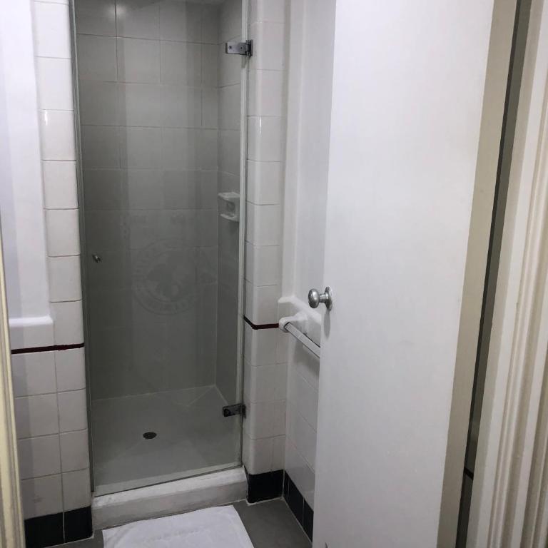 Hotel Nutibara - Standard Double Room with Fan - 8