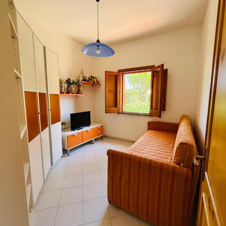 Il giardino del Falso Pepe - Three-Bedroom House - 27
