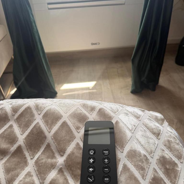 Amboise hyper centre - Cocon Royal à deux pas du Château - Appartement 1 Chambre - Vue sur Ville - 23
