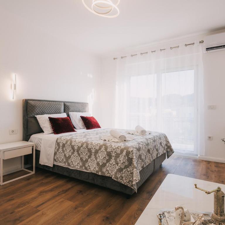 Dëshira Apartments - Dvokrevetna Soba sa Bračnim Krevetom - 13