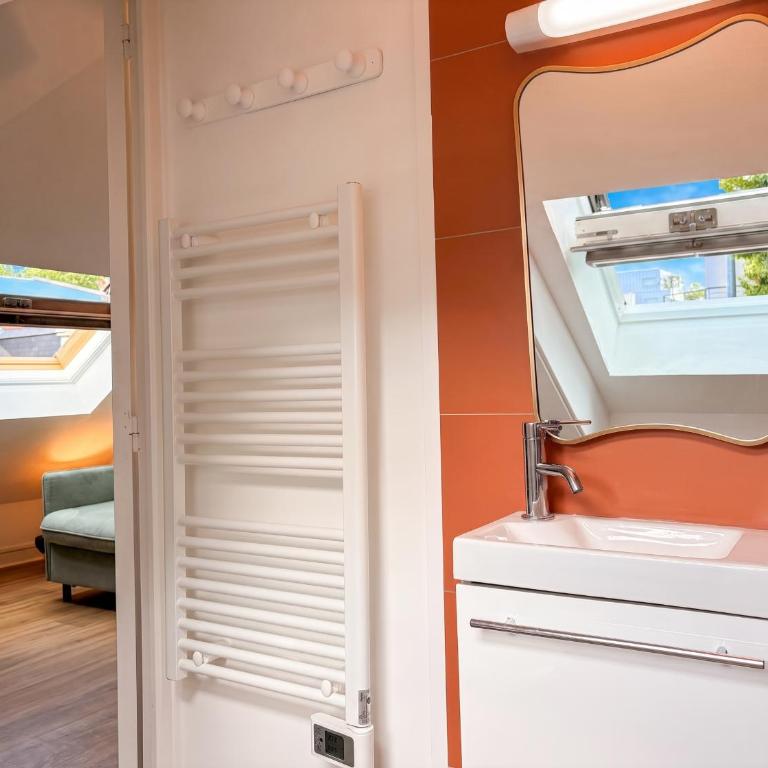 Le Nid Angevin - Lumière sous les toits - Ney - Appartement 1 Chambre - 2