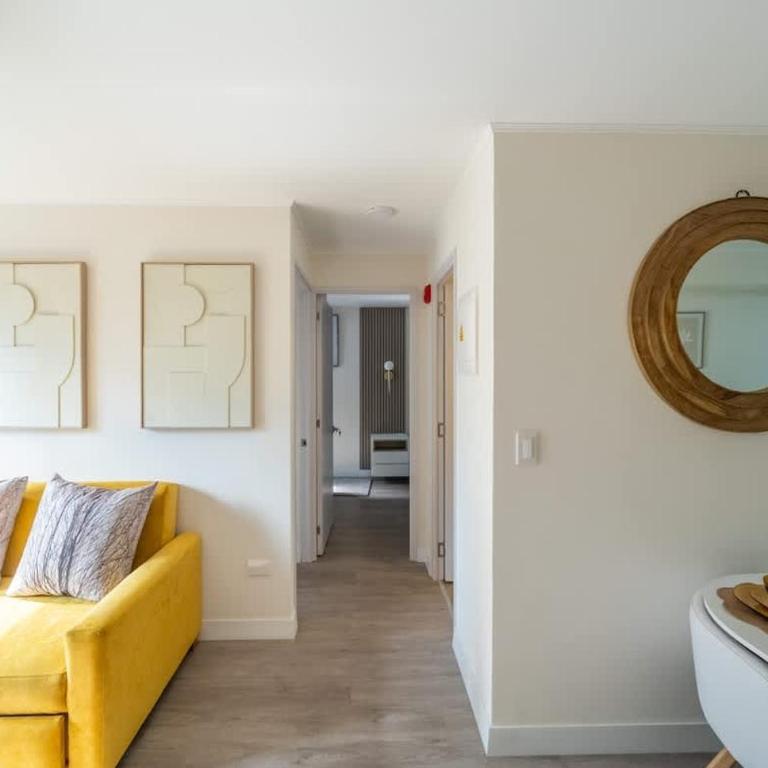 Navarrete Prime Residence - Apartment with Balcony - 36