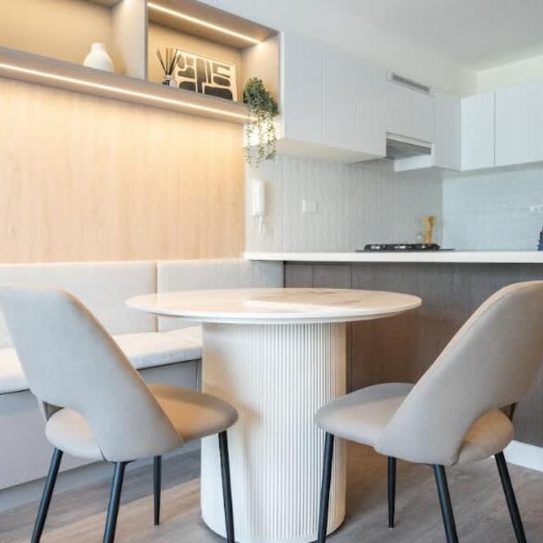San Isidro Executive: 2 Escritorios + AC + Balcón - Apartment - 14