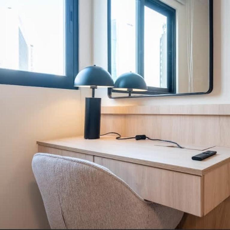 San Isidro Executive: 2 Escritorios + AC + Balcón - Apartment - 22