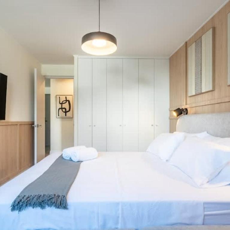 San Isidro Executive: 2 Escritorios + AC + Balcón - Apartment - 23