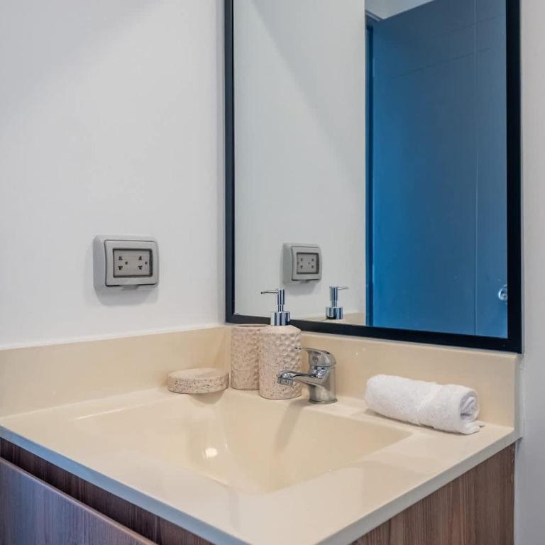 Urban Living in Pueblo Libre - Three-Bedroom Apartment - 17