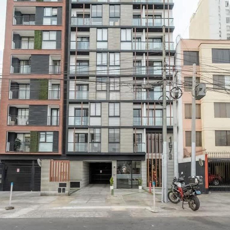 Urban Living in Pueblo Libre - Three-Bedroom Apartment - 41