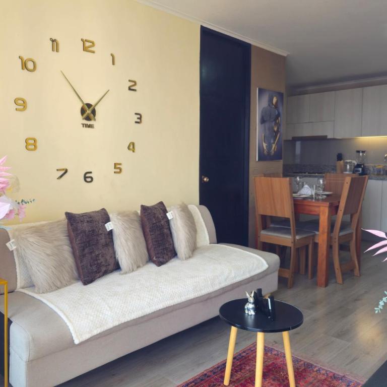 SAH Central Spot Apartaments - Two-Bedroom Apartment - 40