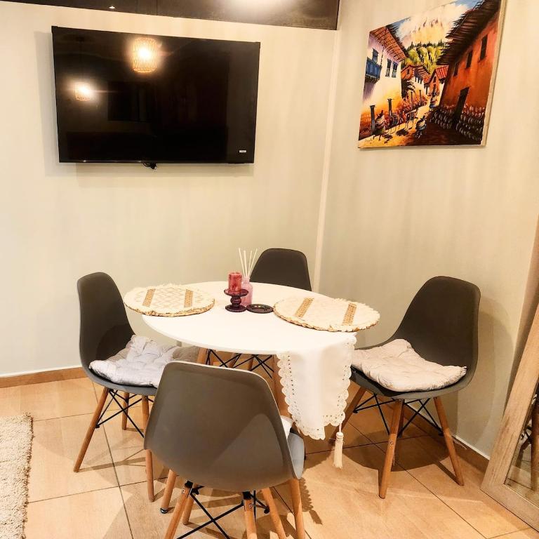 Andean Soul Apartment 10 Min to Historic Center - One-Bedroom Apartment - 24