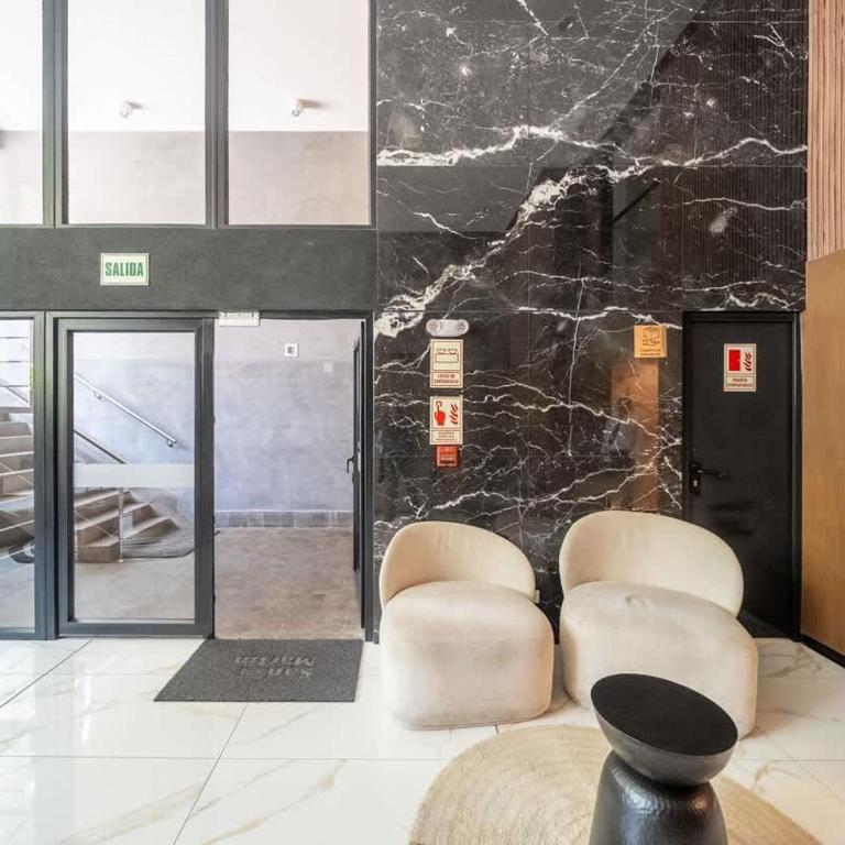 Modern Haven in Miraflores - Two-Bedroom Deluxe Apartment - 52