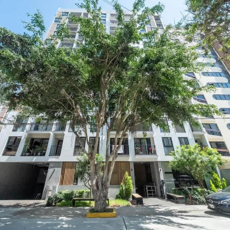 Modern Haven in Miraflores - Two-Bedroom Deluxe Apartment - 56