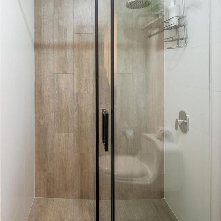 Modern Haven in Miraflores - Two-Bedroom Deluxe Apartment - 57